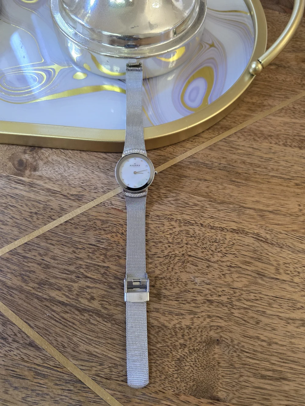 Skagen Silver Mesh Mother-of-Pearl Dial Women's Watch